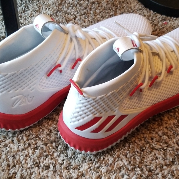 Men's White/Red Adidas Sneakers NWOT - Picture 4 of 6